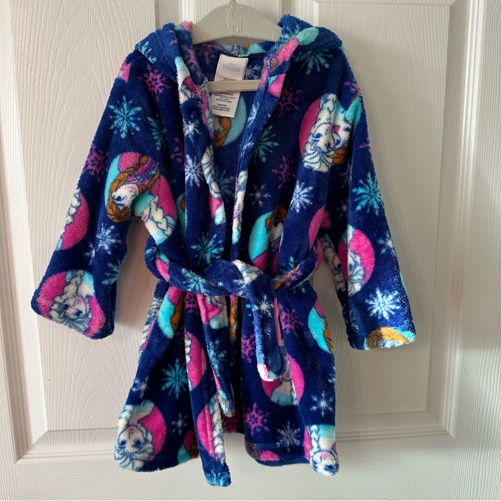 Disney Elsa and Anna Robe with Snowflake Design | Toddler Robe